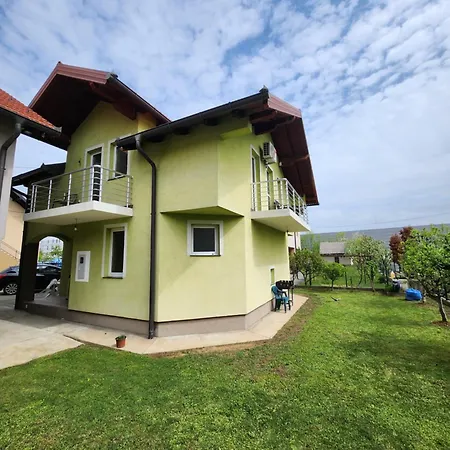 Maslina Villa *